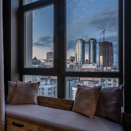 Eco Apartments In French Quarter Киев Екстериор снимка
