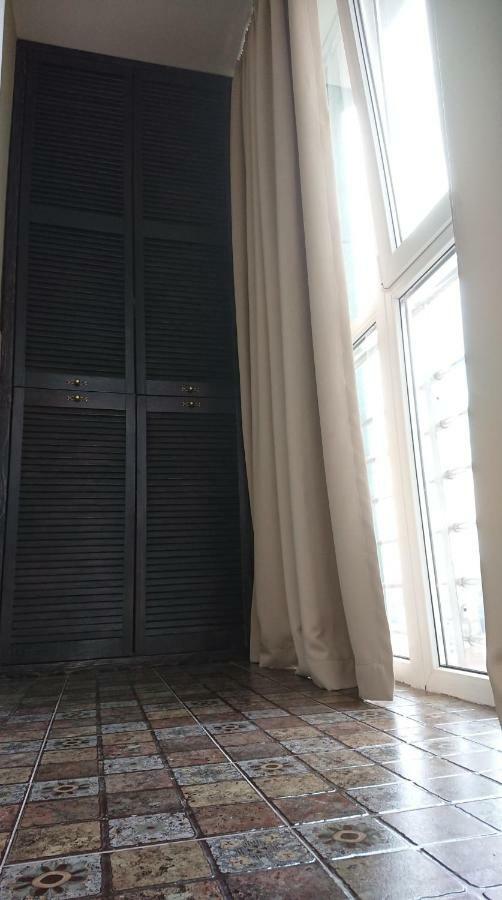 Eco Apartments In French Quarter Киев Екстериор снимка